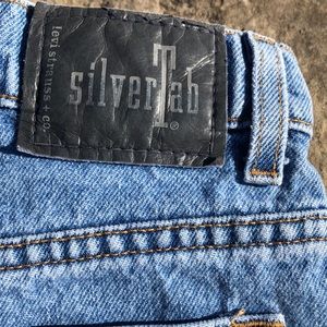 Vintage Levi’s Silver Tab loose Junior Sz 13M